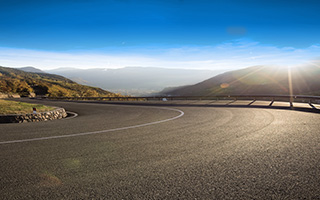 陶瓷(ci)天線(xian)和pcb天(tian)線的(de)區别(bie)